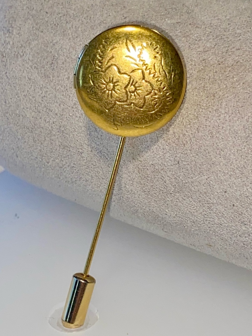 Gold Floral Engraved Stickpin Locket